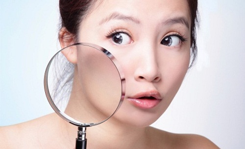 ĐIỀU TRỊ SẸO LÕM BẰNG LASER