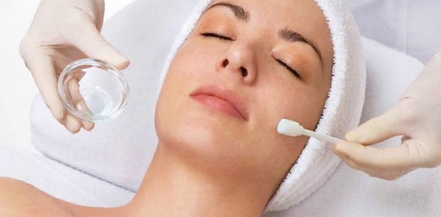 VỎ HÓA HỌC ALPHA HYDROXY ACID ĐIỀU TRỊ MỤN TRỨNG CÁ